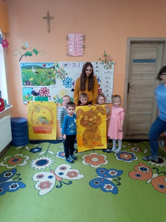 Wolontariusze z Klubu Wolontariatu " Iskierka Nadziei"