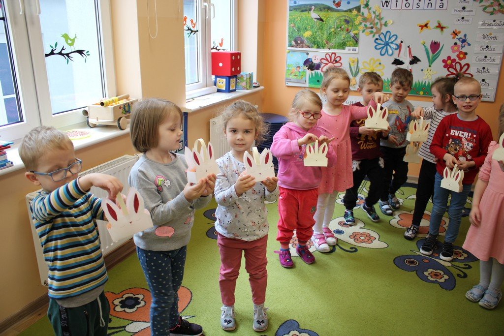 Wolontariusze z Klubu Wolontariatu "Iskierka Nadziei"